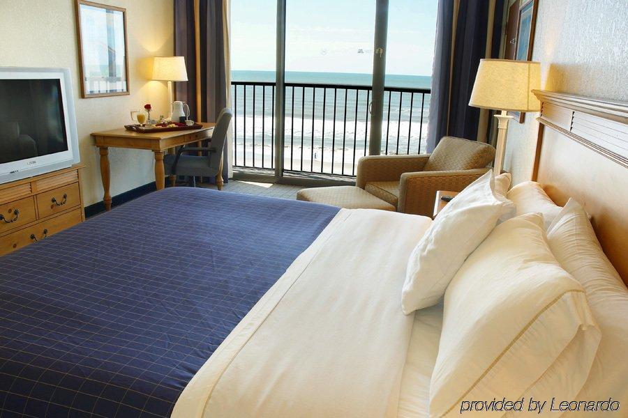 Doubletree By Hilton Atlantic Beach Oceanfront Bilik gambar